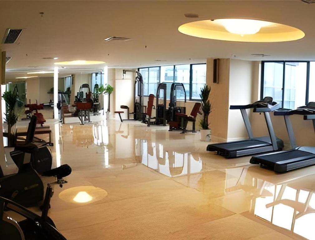 Ramada Plaza By Wyndham Hangzhou Riverside Zewnętrze zdjęcie